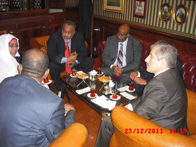 Sudan Rehberlik ve Sosyal Kalkınma Bakanı Mashair Ahmed, KOBİDER Başkanı Özgenç ile görüştü - X